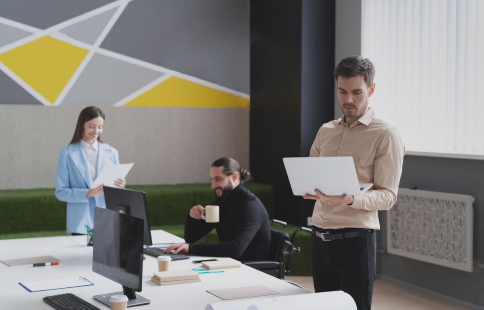 Persönliche Finanzberatung im Gespräch